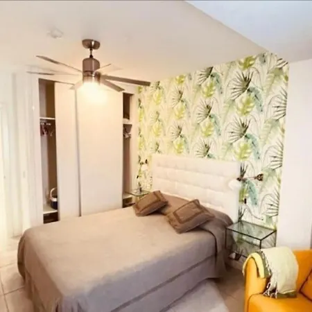 Bristol Sunset Piscina Appartement