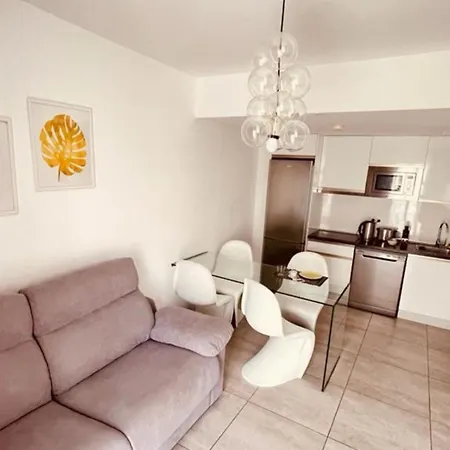 Bristol Sunset Corralejo Beach Swimming Pool Apartment Corralejo